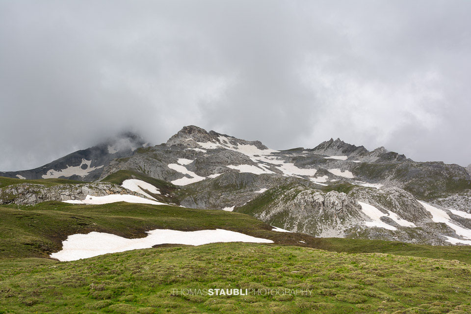 Das Cufercalhorn in den Wolken