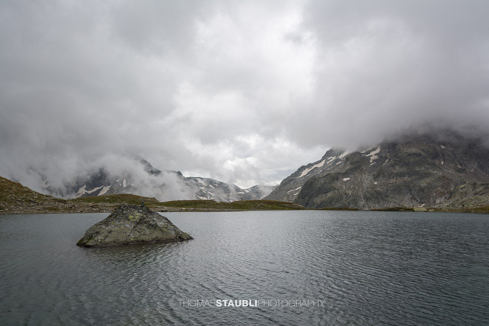 Dicke Wolken über dem Lai Engarden