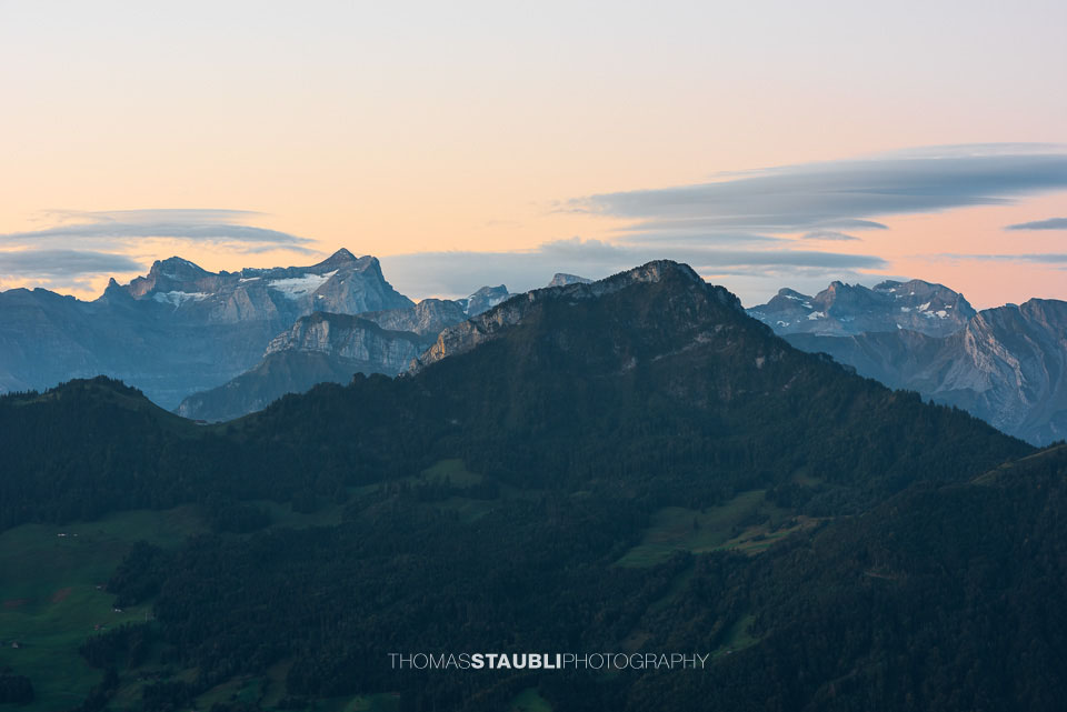 Blick vom Wildspitz Richtung Zentralschweizer Alpen