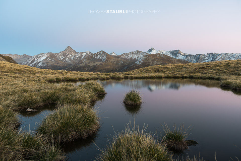Abenddämmerung auf dem Cuolm da Latsch
