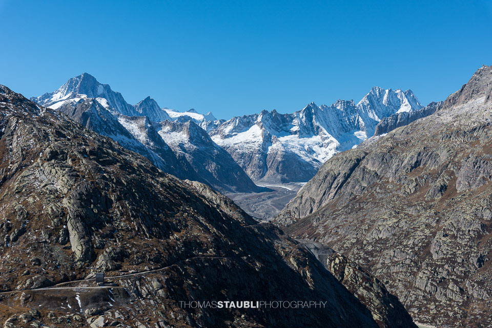 Blick zum Unteraargletscher, Finsteraarhorn, Schreckhorn u. a.