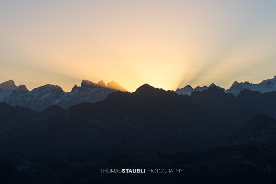 Sonnenaufgang über den Urner Alpen