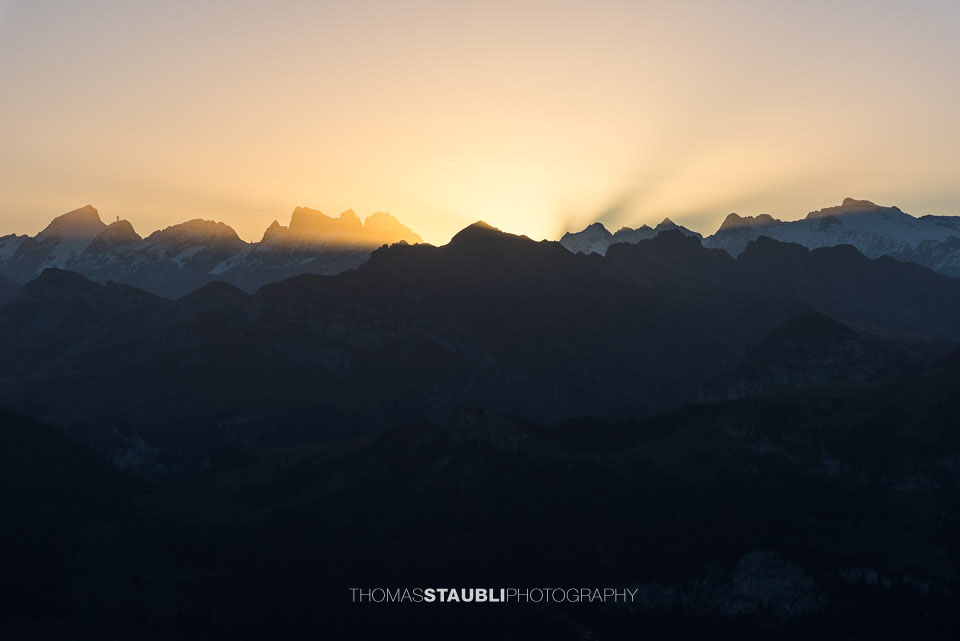 Sonnenaufgang über den Urner Alpen