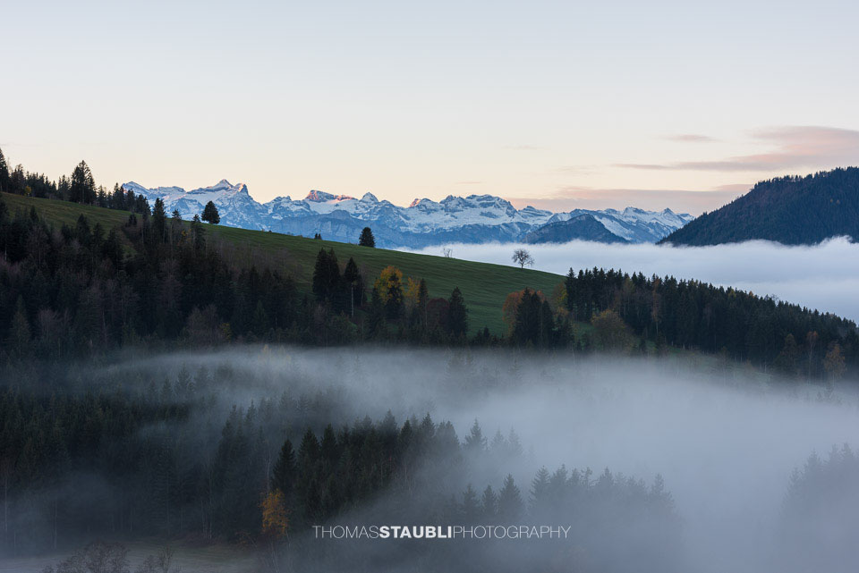 Blick vom Raten über das Nebelmeer