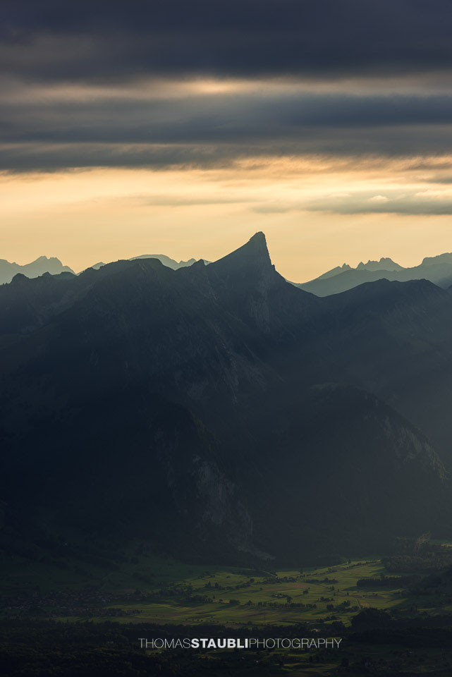 Gewitterstimmung über dem Stockhorn