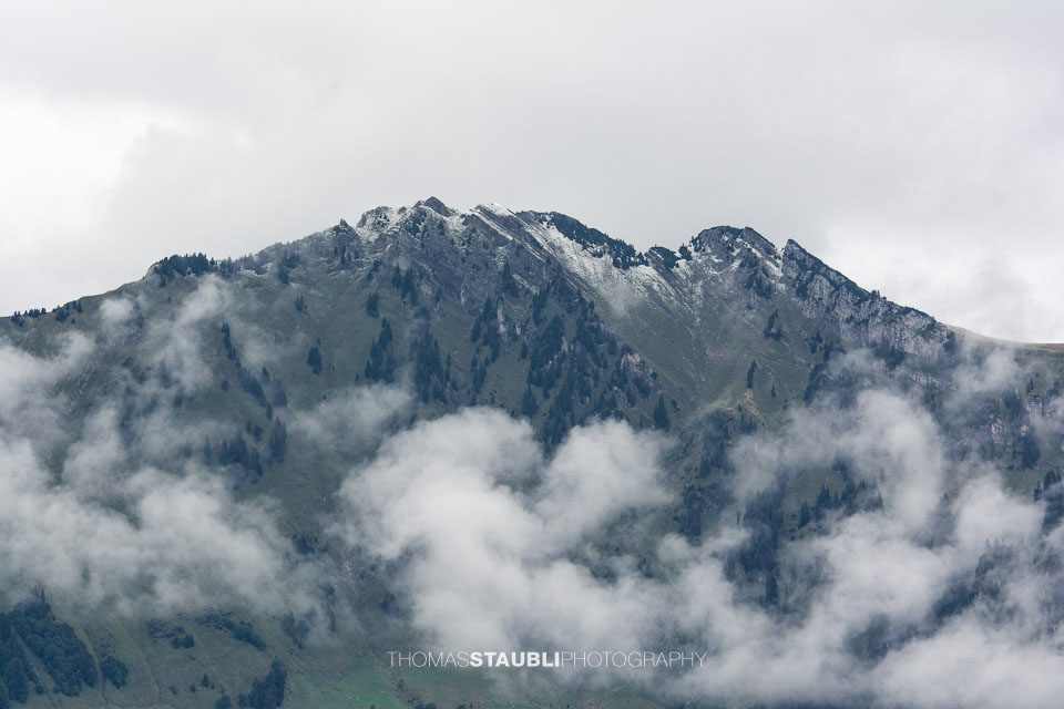 Wolken und Schnee am Höchst