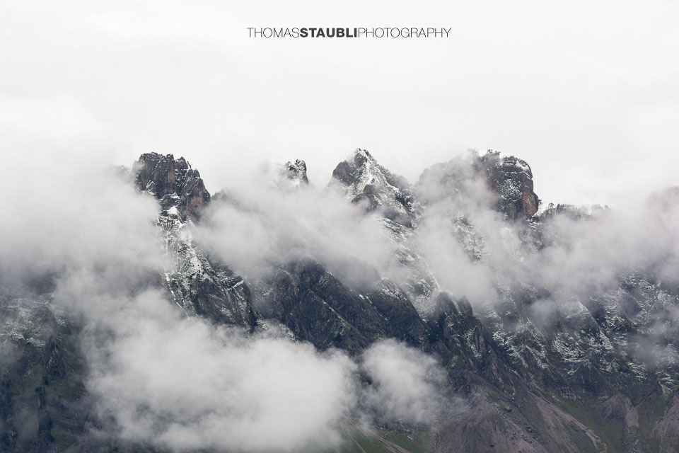 Wolken um die Alviergruppe mit Chli Fulfirst und Gross Fulfirst