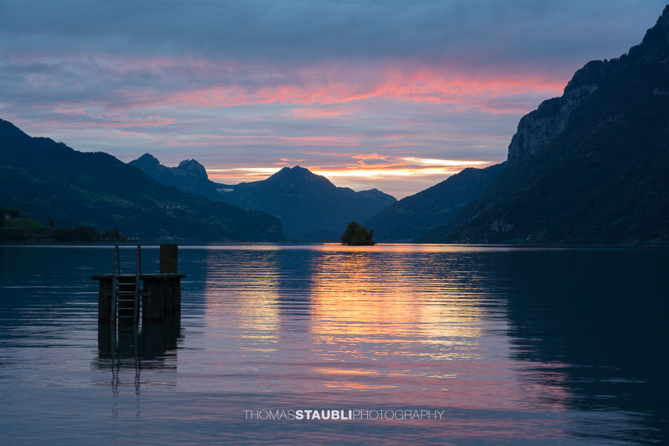 Abendrot über dem Walensee bei Walenstadt