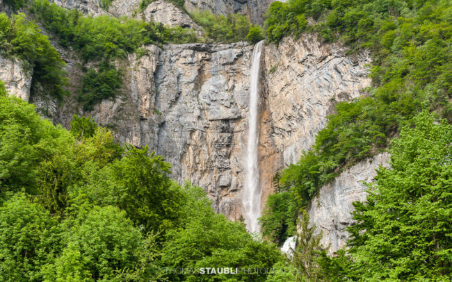Wasserfall – mit 305 Metern ist der Seerenbachfall in Betlis einer der höchsten Wasserfälle der Schweiz.