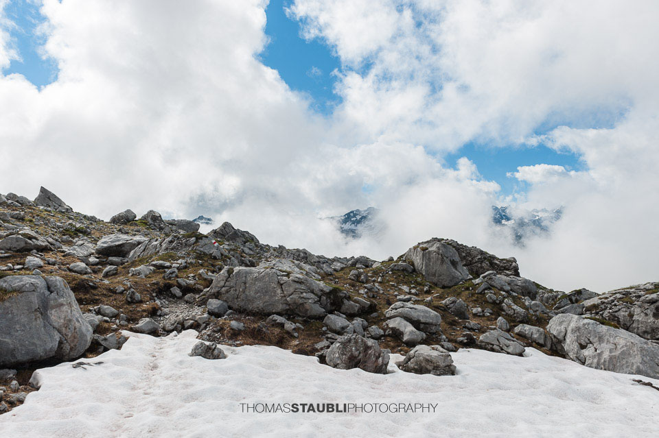 letzte Schneefelder um die Carschinahütte