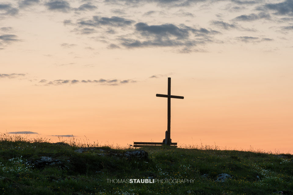 Gipfelkreuz im Abendrot