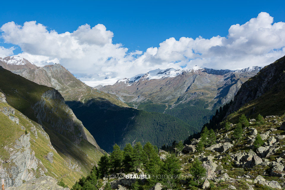 Blick vom Berggasthaus Trift Richtung Unterrothorn und Sunnegga