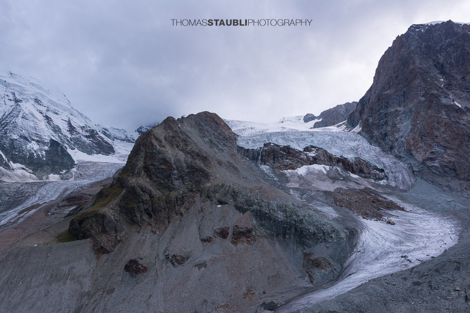 Wolken über dem Stockjigletscher 2015