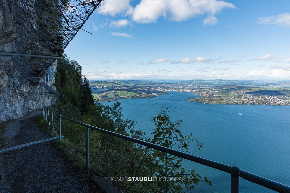 Felsenweg Bürgenstock mit Blick auf Luzern am Vierwaldstättersee