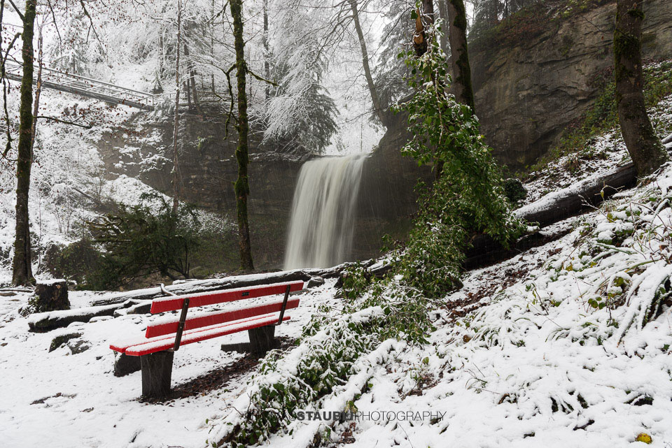 verschneite Winterlandschaft im Aabachtobel