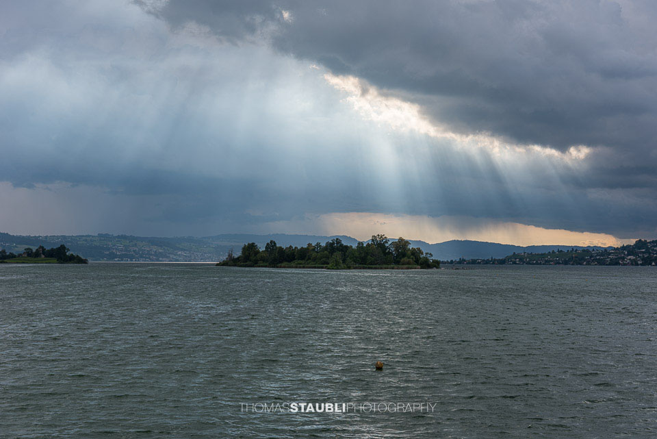 Gewitterstimmung über dem Zürichsee