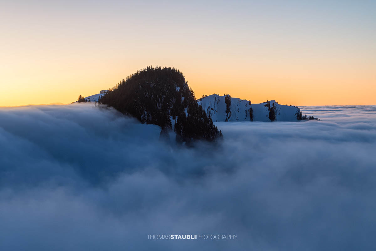 Abendrot über Wolkenmeer