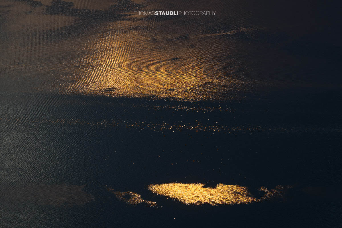 golden glitzernder Vierwaldstättersee