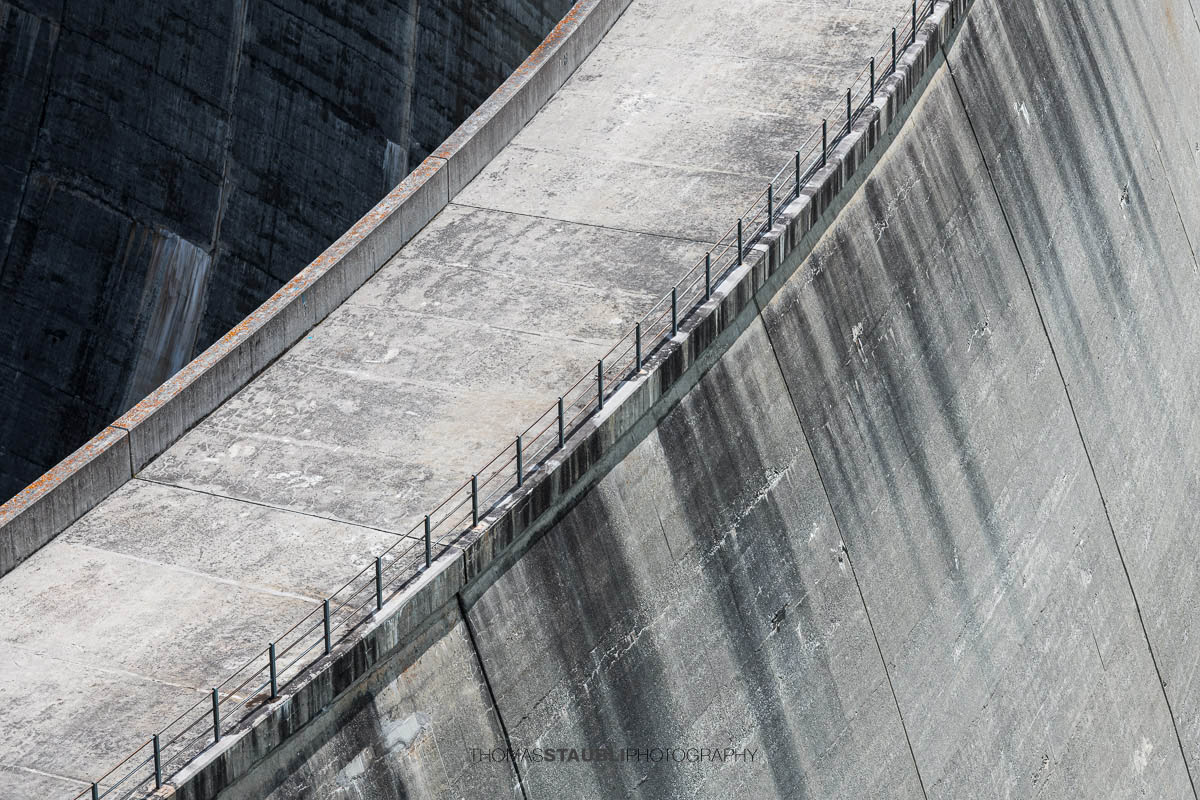 Staumauer Lai da Curnera