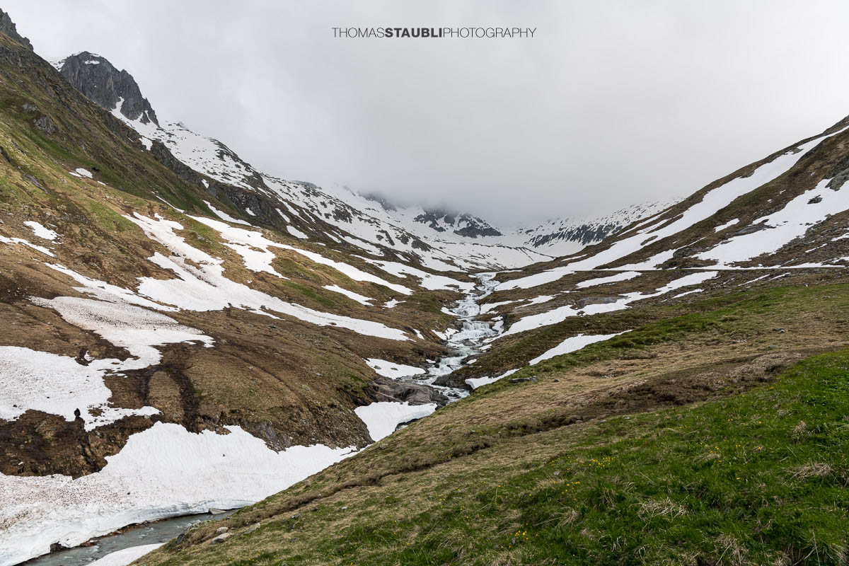 letzte Schneefelder im Witenwasserental
