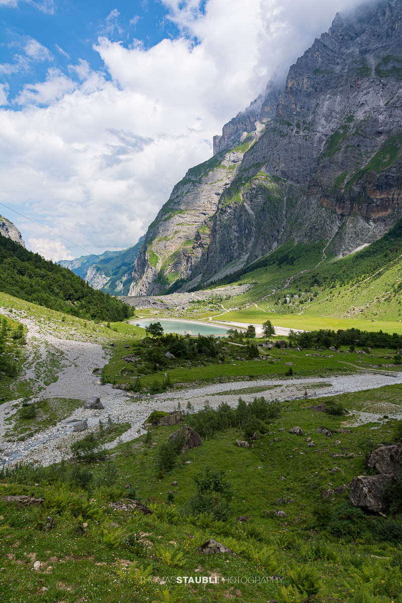 Blick ins Tal von Hinter Sand im Glarnerland