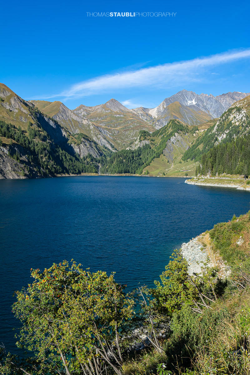 Lago di Luzzone mit Blick zur Capanna Motterascio