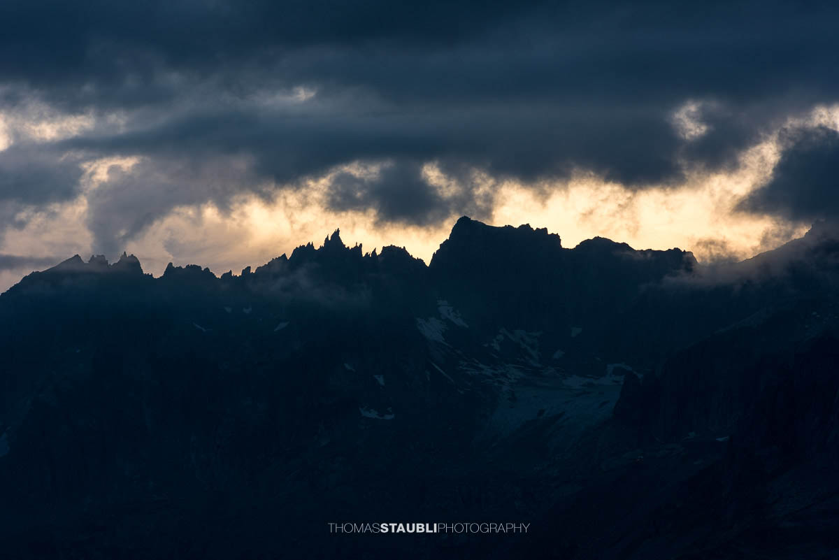 Furkahorn und Siedelenhorn im Abendlicht