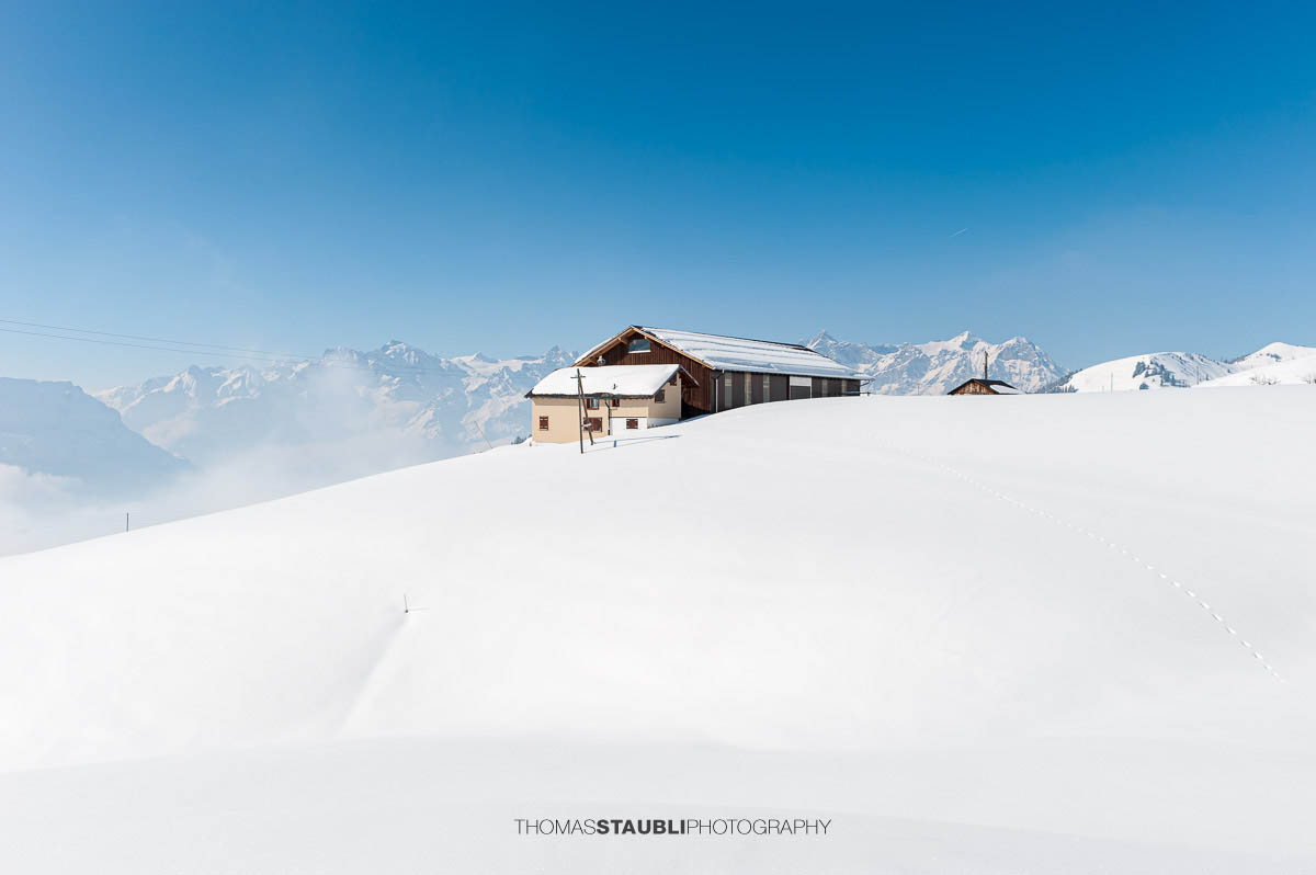 verschneite Winterlandschaft bei Biel-Kinzig