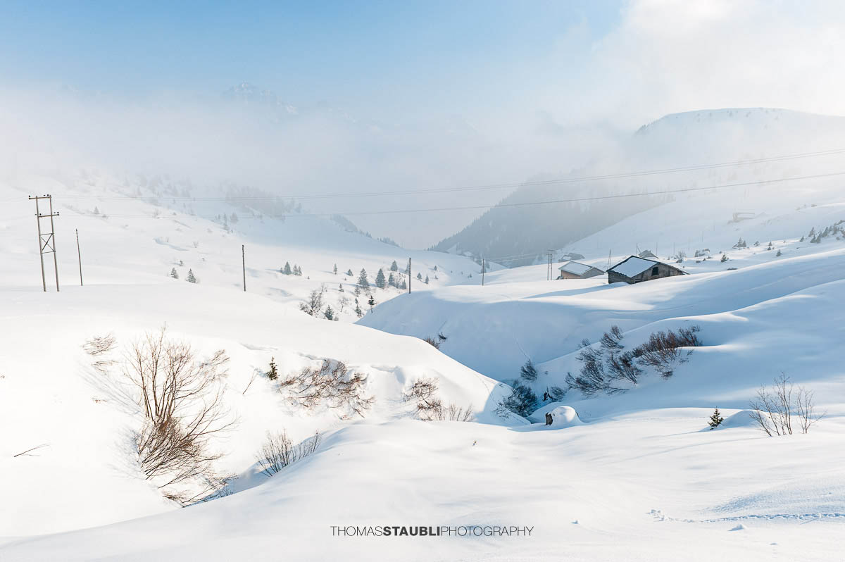 verschneite Winterlandschaft bei Biel-Kinzig