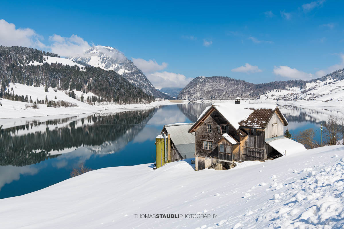 Wägitalersee mit Gross Aubrig
