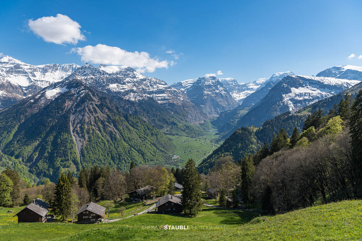 Blick von Braunwald ins hintere Linthal