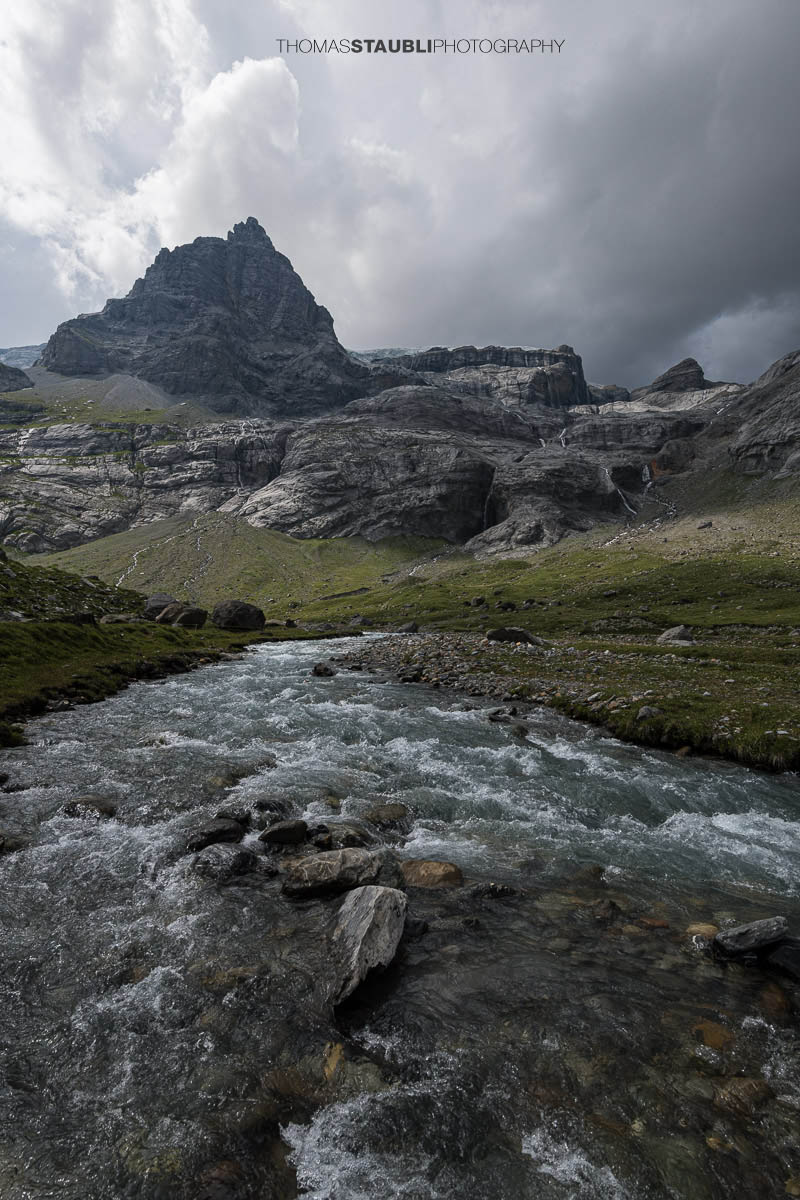 Gewitterstimmung über dem Spitzalpelistock