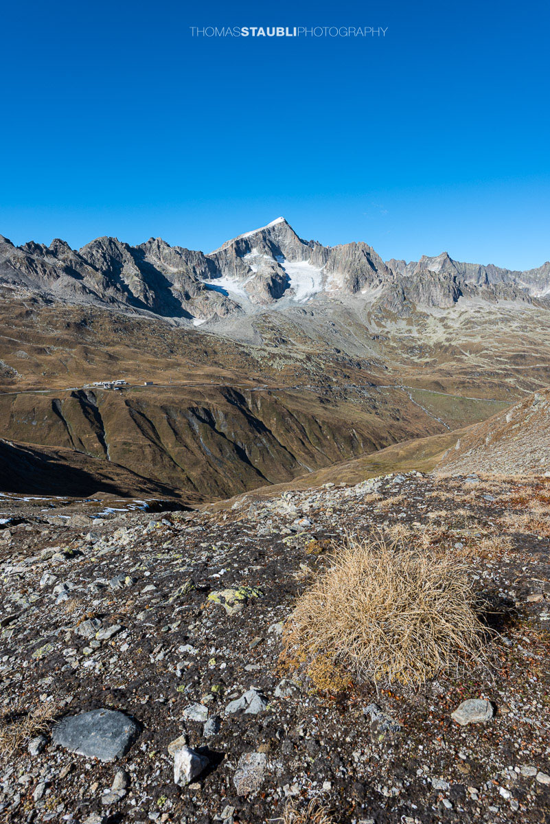 Blick von den Stotzigen Firsten Richtung Galenstock im Urseren